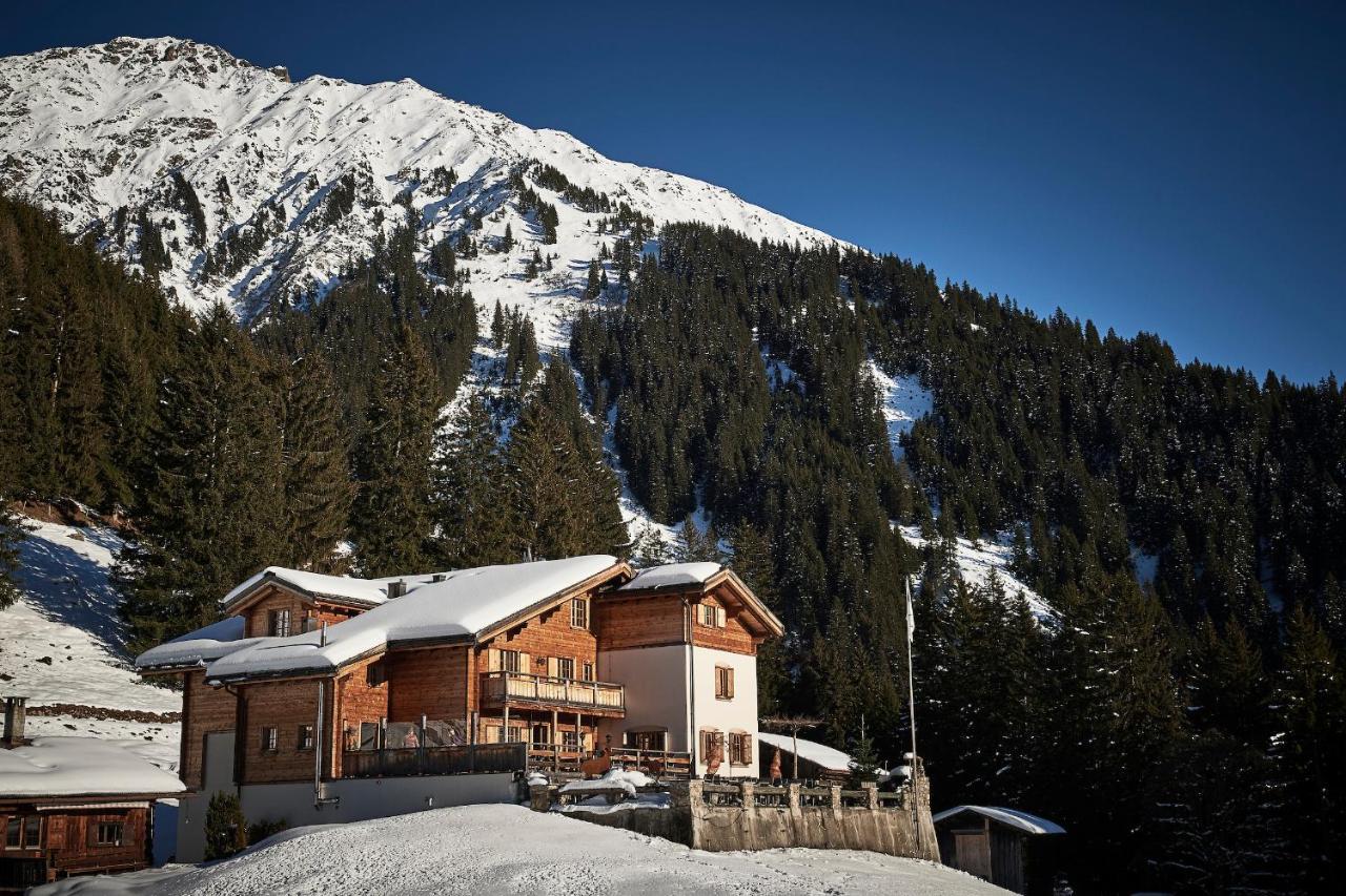 Berghaus Alpenroesli Hotel Klosters Exterior photo
