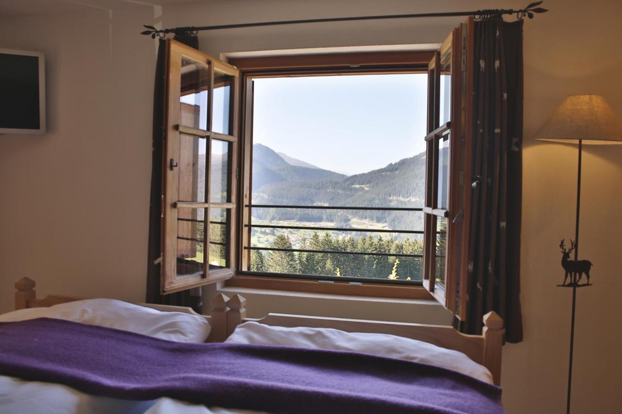 Berghaus Alpenroesli Hotel Klosters Exterior photo